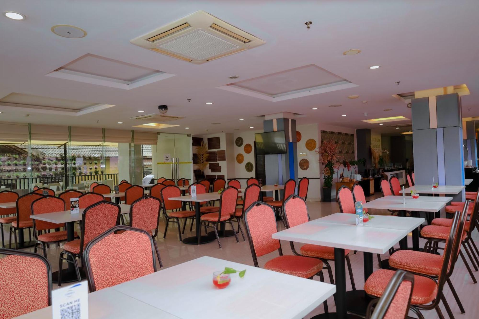 Hotel Cordela Kartika Dewi Yogyakarta Exterior foto